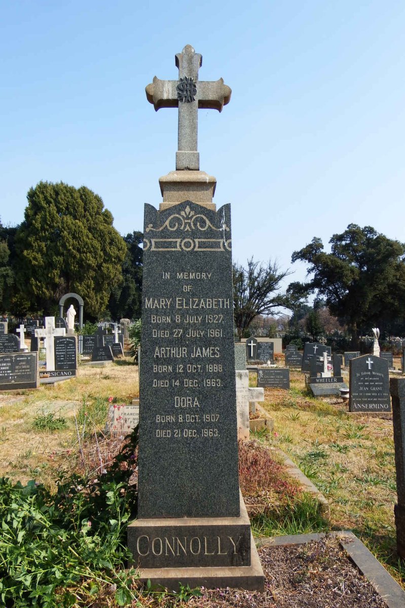 CONNOLLY Arthur James 1889-1963  &amp; Dora 1907-1963 :: CONNOLLY Mary Elizabeth 1927-1961