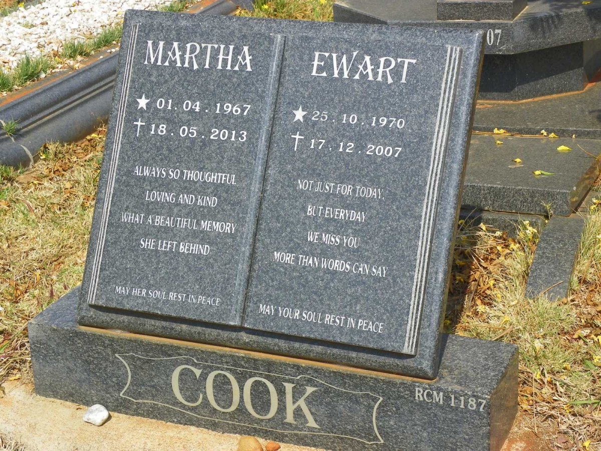COOK Ewart 1970-2007 &amp; Martha 1967-2013
