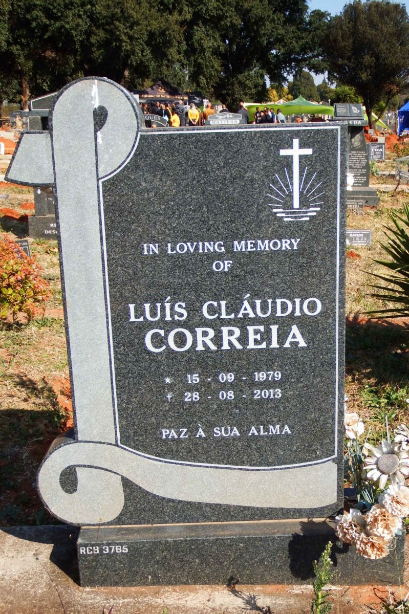 CORREIA Luís Cláudio 1979-2013
