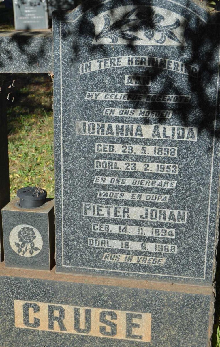 CRUSE Pieter Johan 1894-1968 &amp; Johanna Alida 1898-1953
