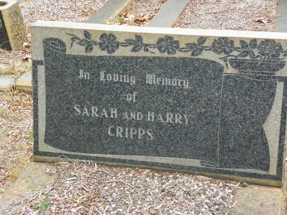 CRIPPS Sarah &amp; Harry