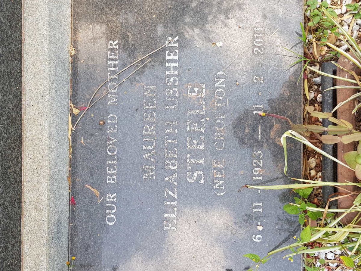 STEELE Maureen Elizabeth Ussher nee CROFTON 1923-2011