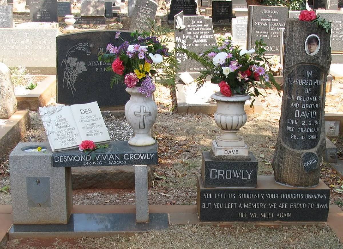 CROWLY Desmond Vivian 1920-2003 :: CROWLY David 19??-1968