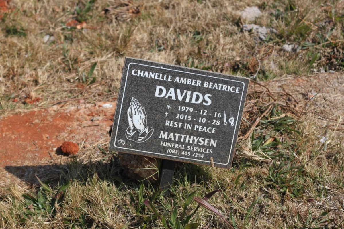 DAVIDS Chanelle Amber Beatrice 1979-2015