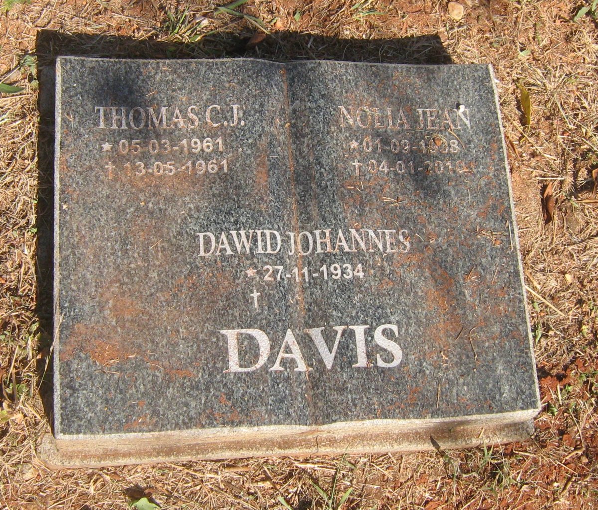 DAVIS Dawid Johannes 1934- &amp; Nolia Jean 1938-201? :: DAVIS Thomas C.J. 1961-1961