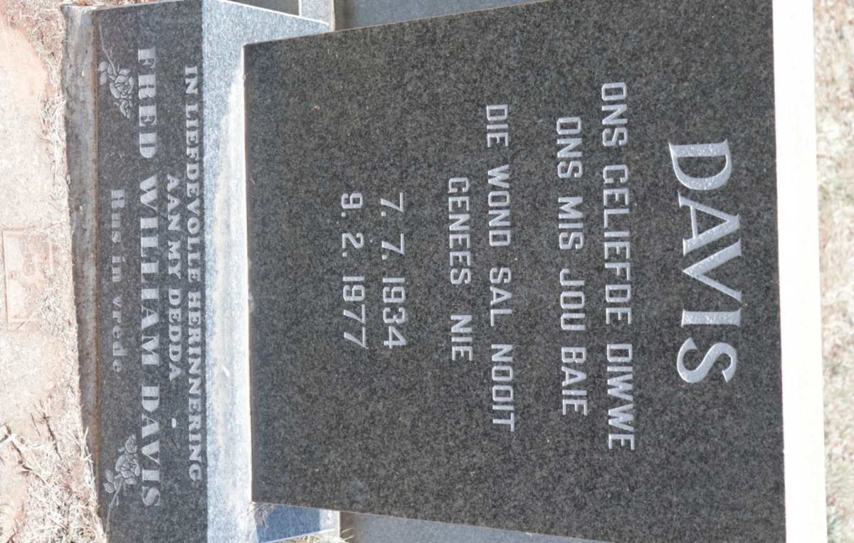 DAVIS Fred William 1934-1977
