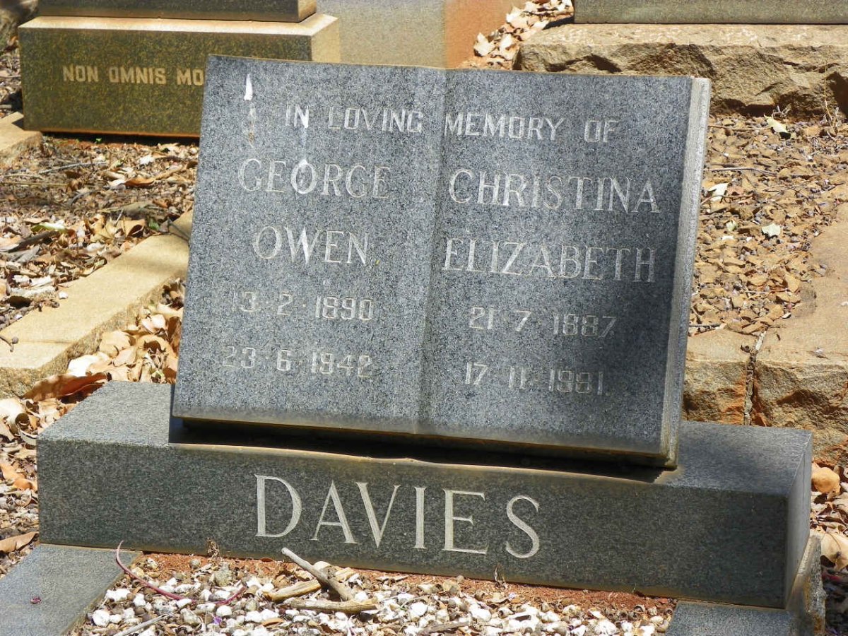 DAVIES George Owen 1890-1942 &amp; Christina Elizabeth 1887-1981