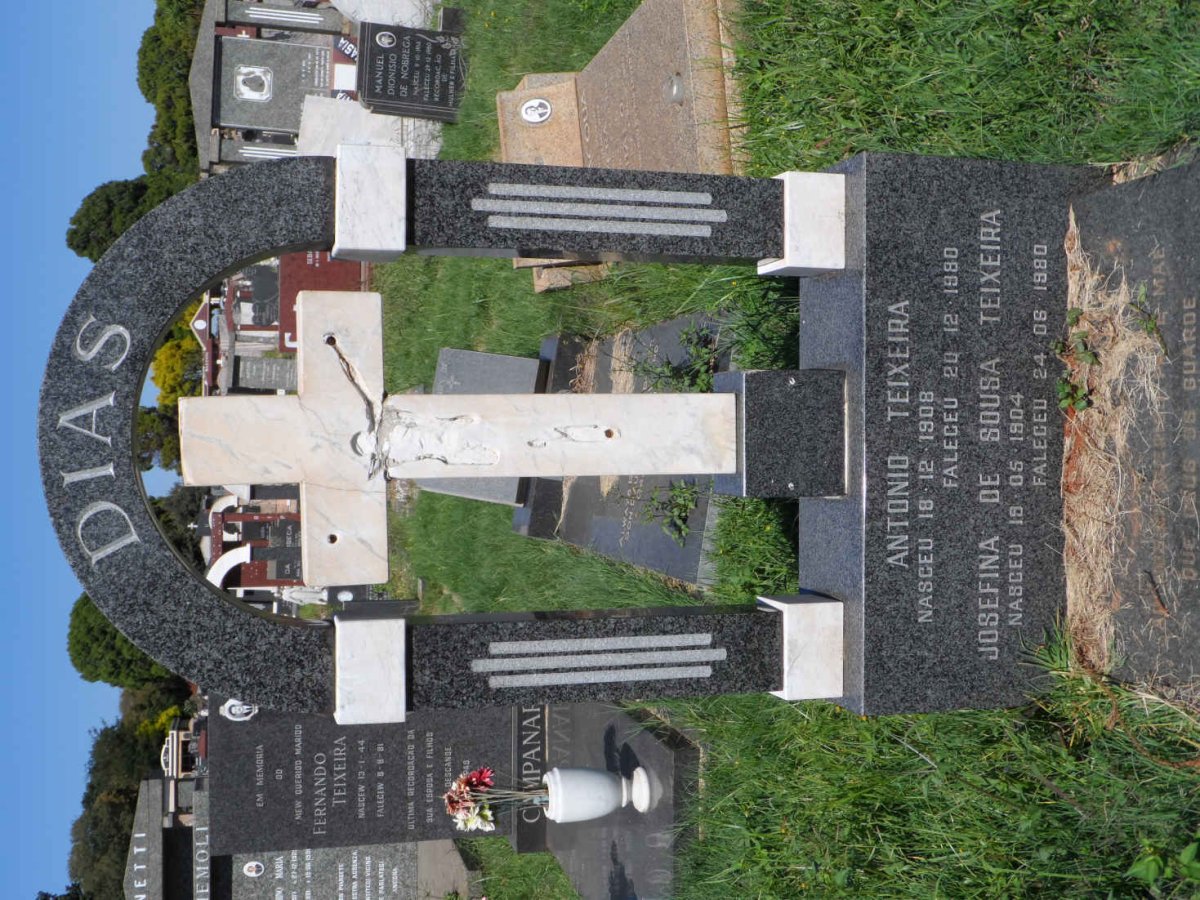 DIAS Antonio Teixeira 1908-1980 &amp; Josefina de Sousa Teixeira 1904-1980