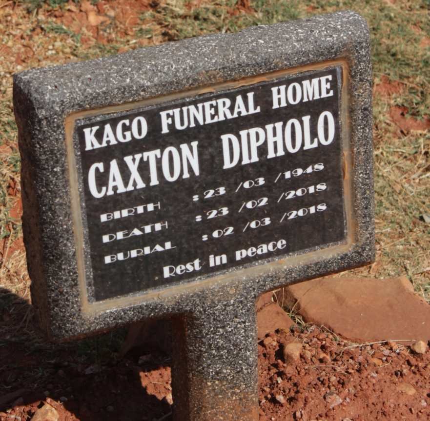 DIPHOLO Caxton 1948-2018