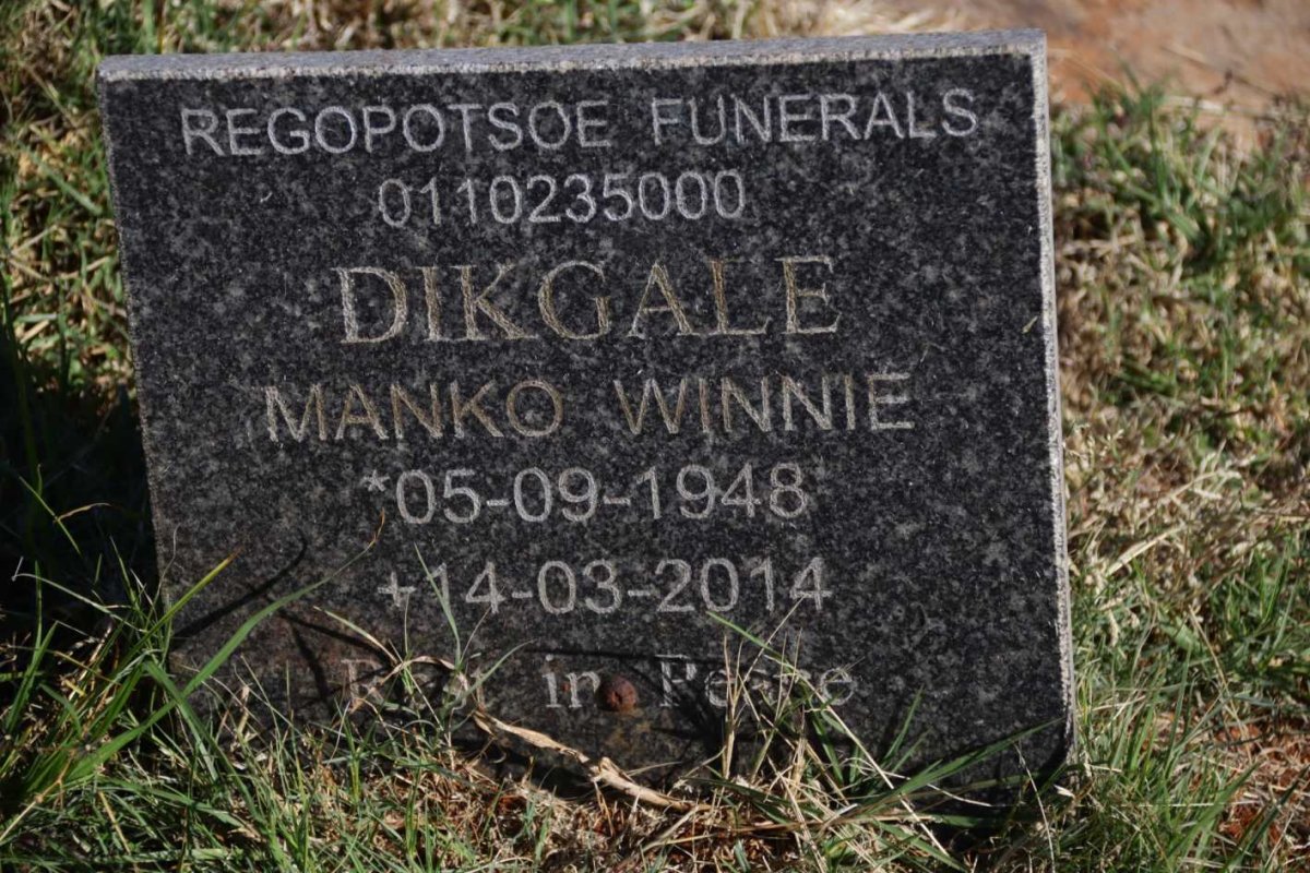 DIKGALE Manko Winnie 1948-2014