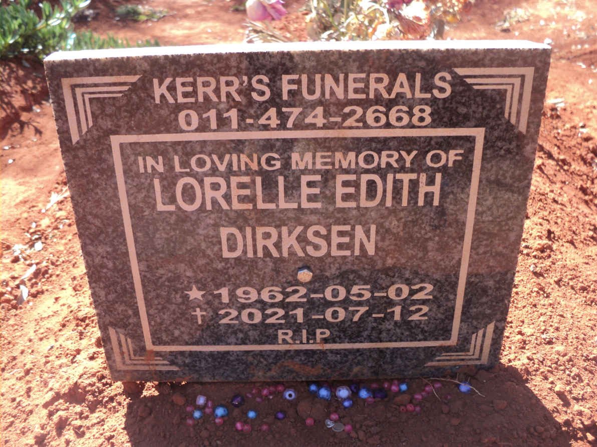 DIRKSEN Lorelle Edith 1962-2021