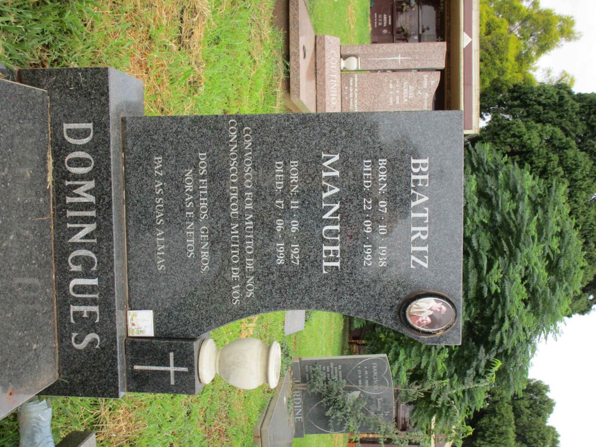 DOMINGUES Manuel 1927-1998 &amp; Beatriz 1938-1992