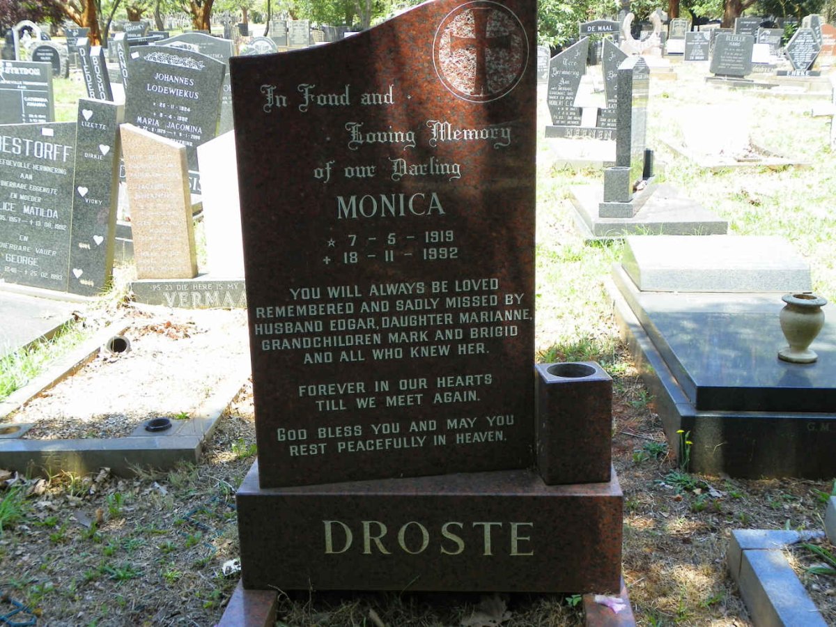 DROSTE Monica 1919-1992