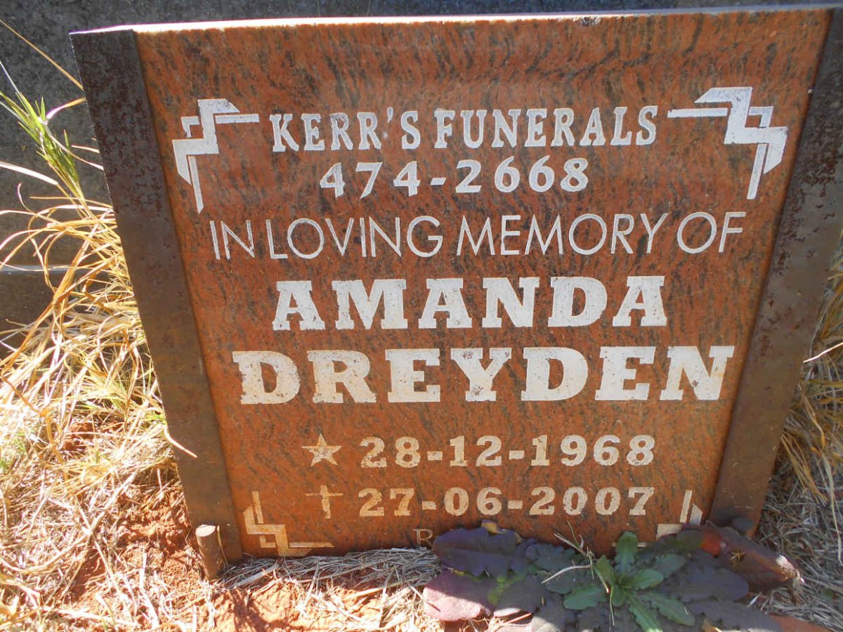 DREYDEN Amanda 1968-2007