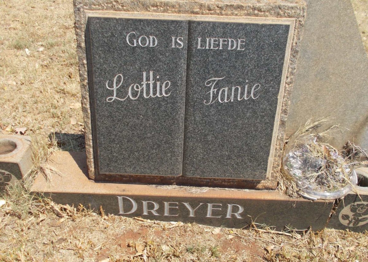 DREYER Fanie &amp; Lottie