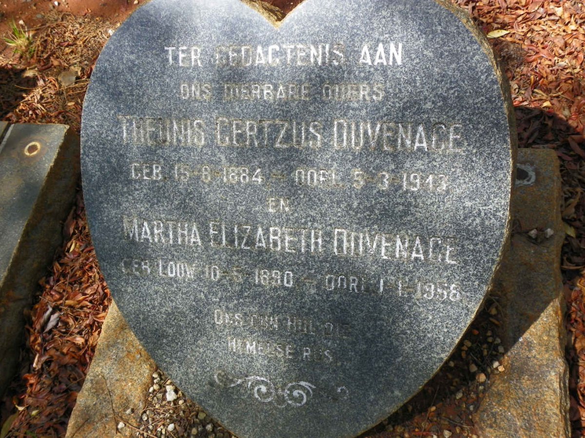DUVENAGE Theunis Gertzus 1884-1943 &amp; Martha Elizabeth LOUW 1890-1958