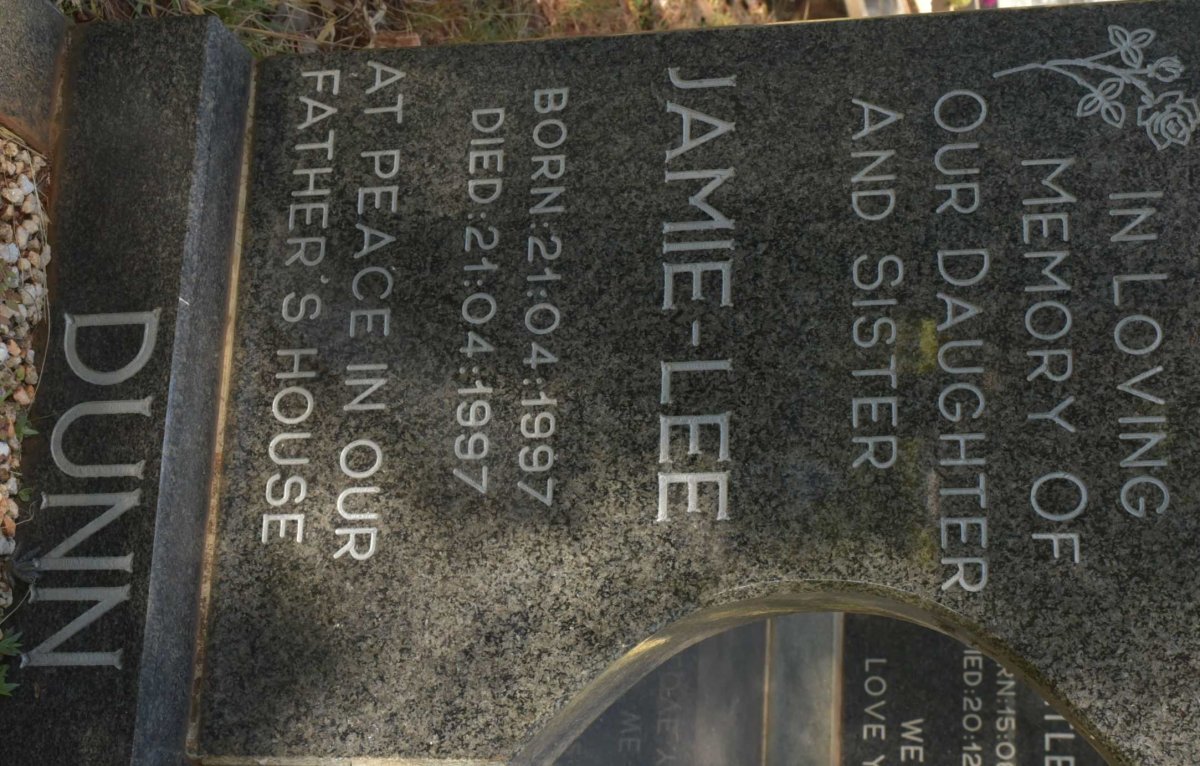 DUNN Jamie-Lee 1997-1997