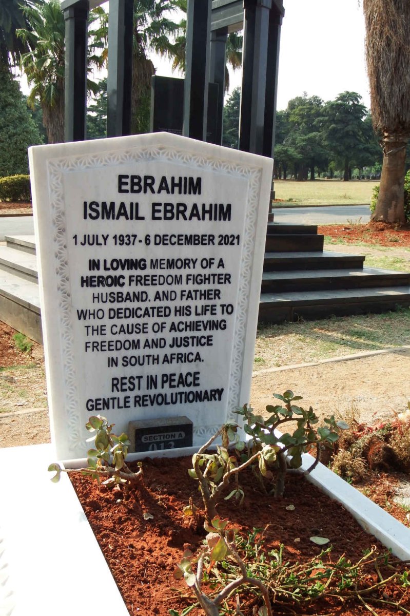 EBRAHIM Ismail Ebrahim 1937-2021