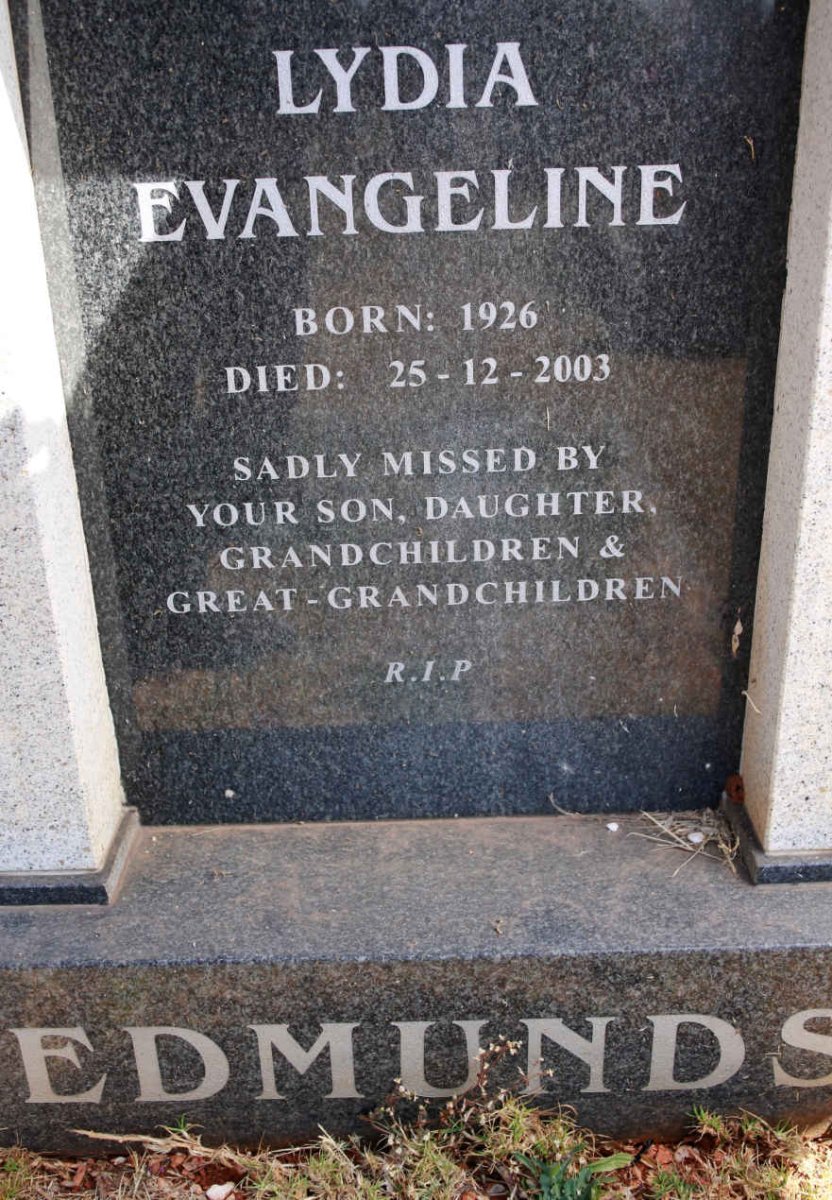 EDMUNDS Lydia Evangeline 1926-2003