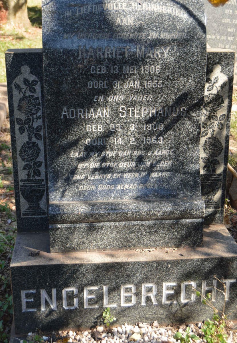 ENGELBRECHT Adriaan Stephanus 1906-1963 &amp; Harriet Mary 1906-1955