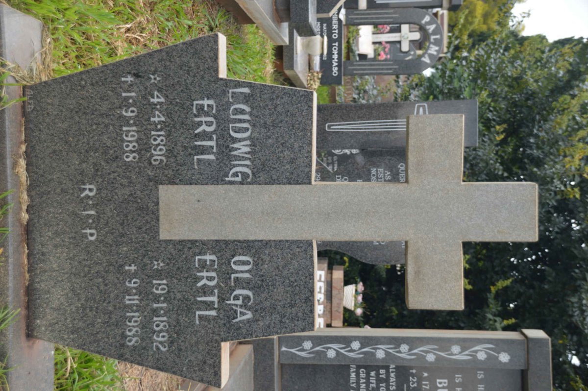ERTL Ludwig 1896-1988 &amp; Olga 1892-1988
