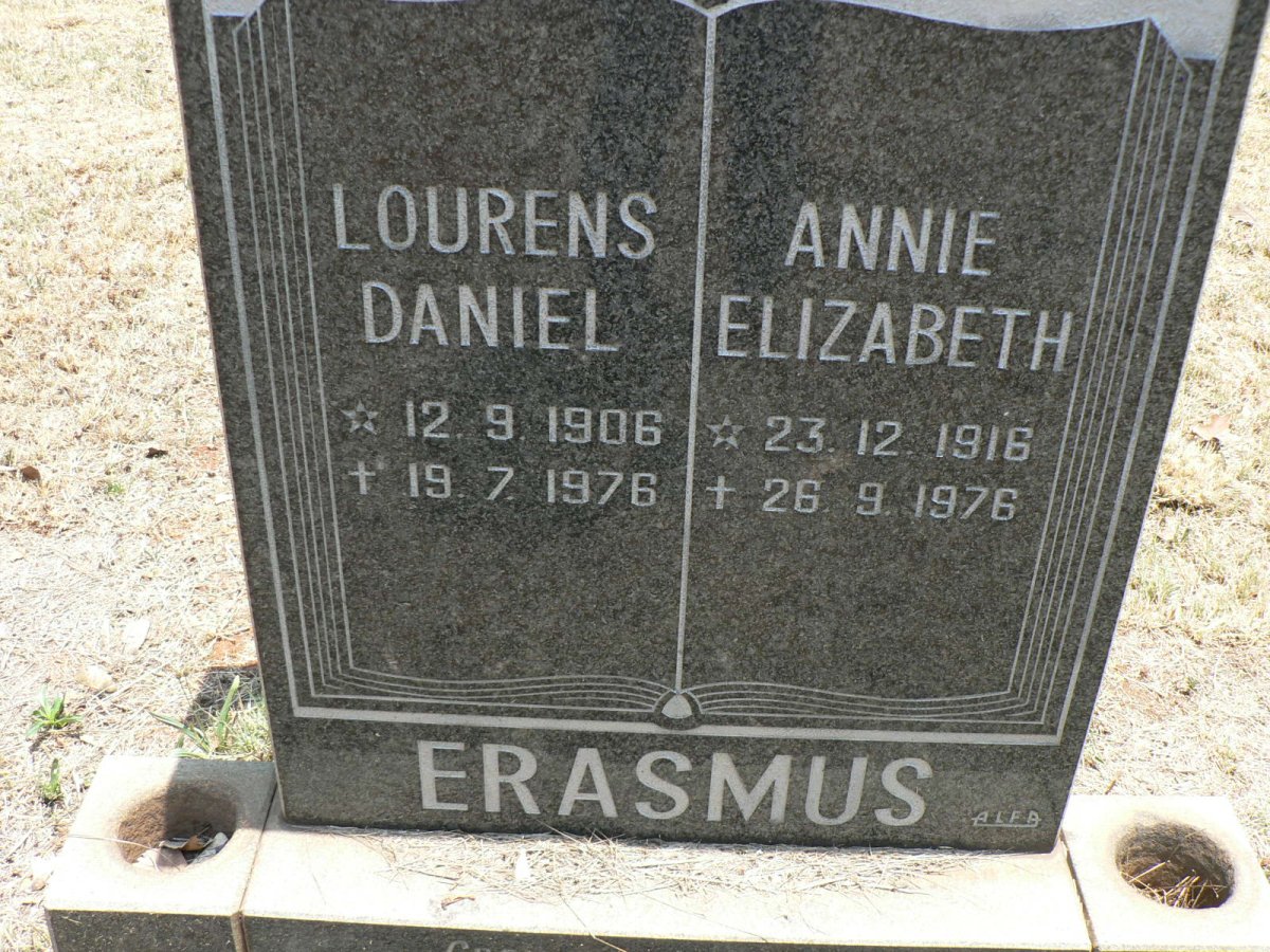 ERASMUS Lourens Daniel 1906-1976 &amp; Annie Elizabeth 1916-1976
