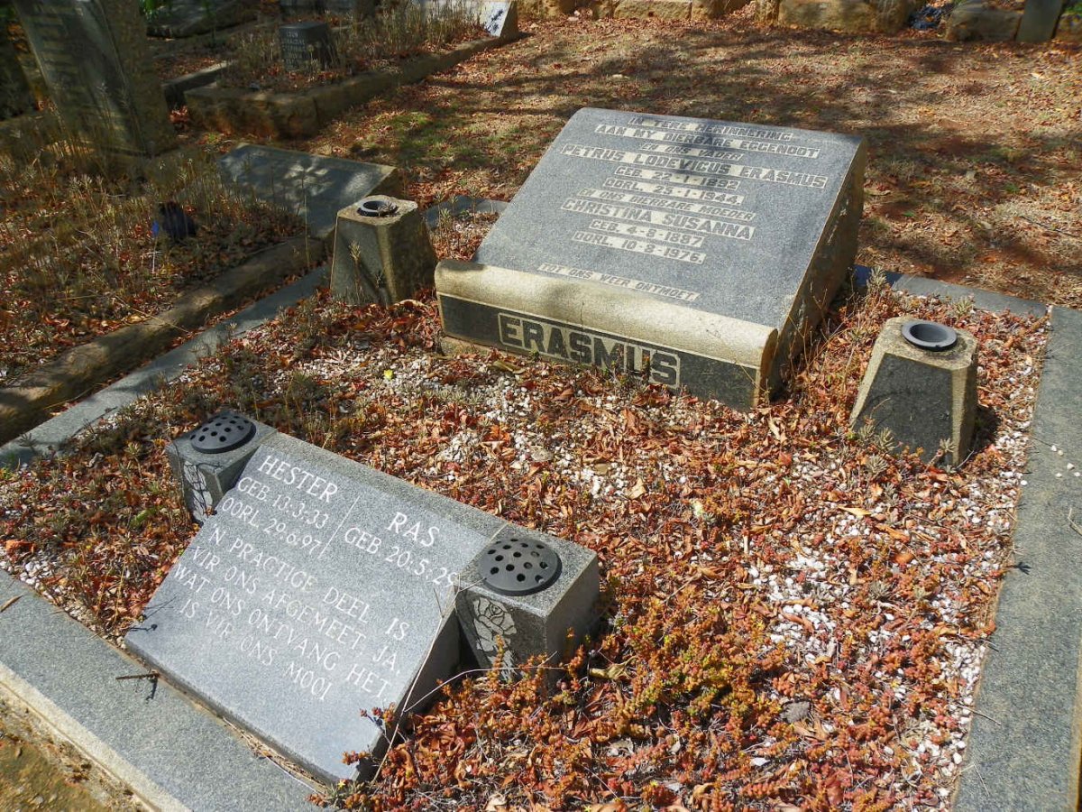ERASMUS Petrus Lodevicus 1892-1944 & Christina Susanna 1887-1976 :: ERASMUS Ras 1929- & Hester 1933-1997