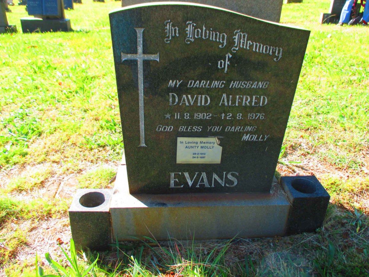 EVANS David Alfred 1902-1976 &amp; Molly