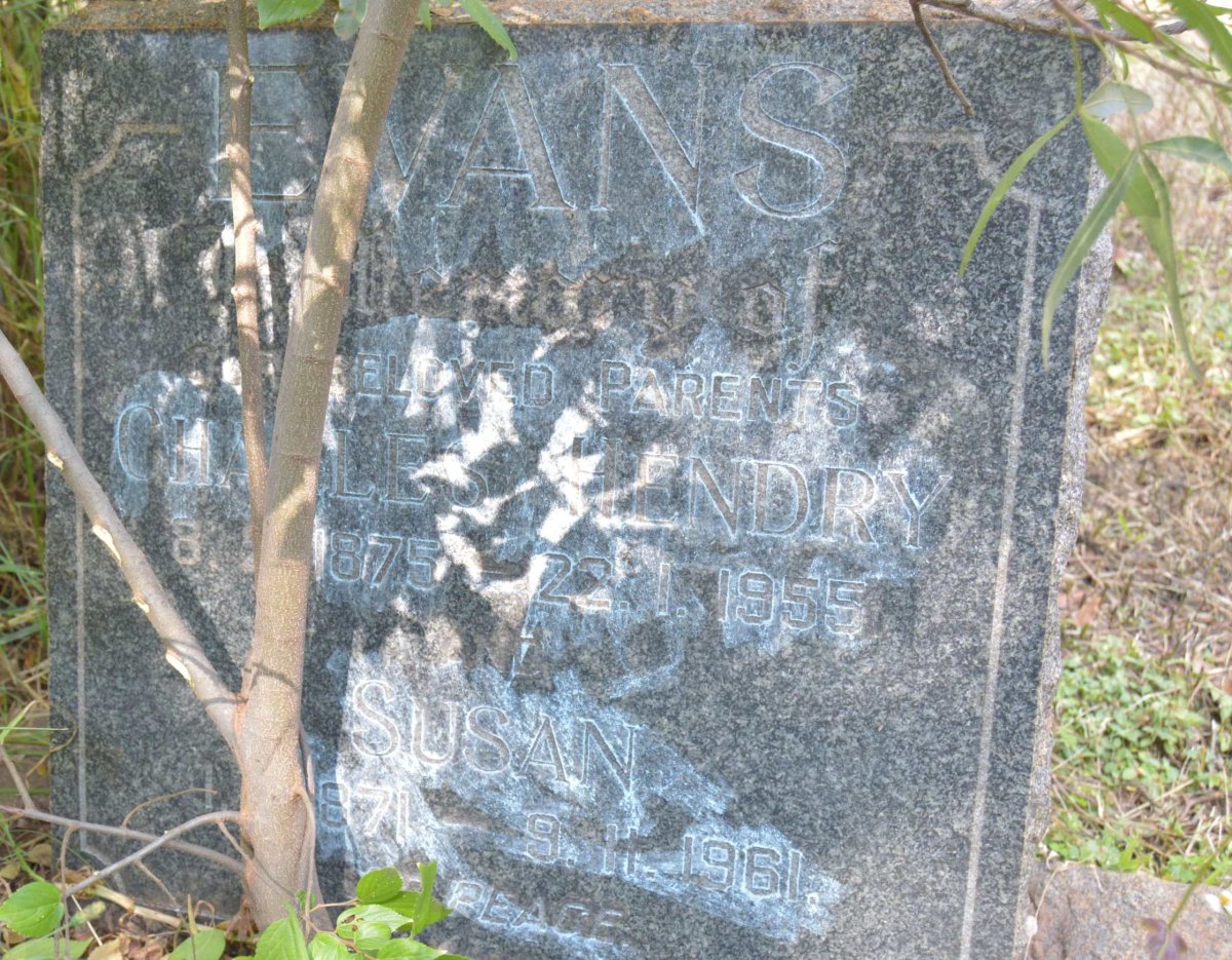 EVANS Charles Hendry 1875-1955 &amp; Susan 1871-1961