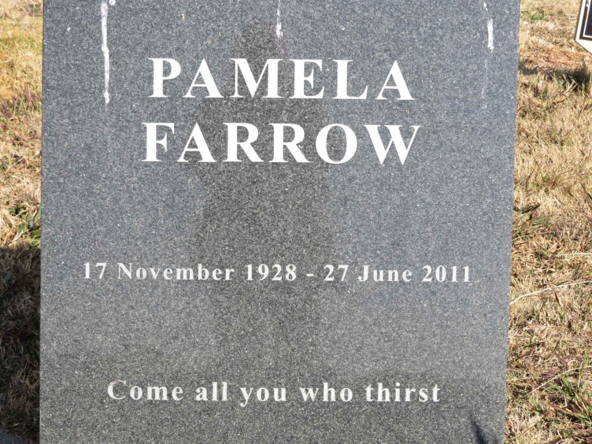 FARROW Pamela 1928-2011