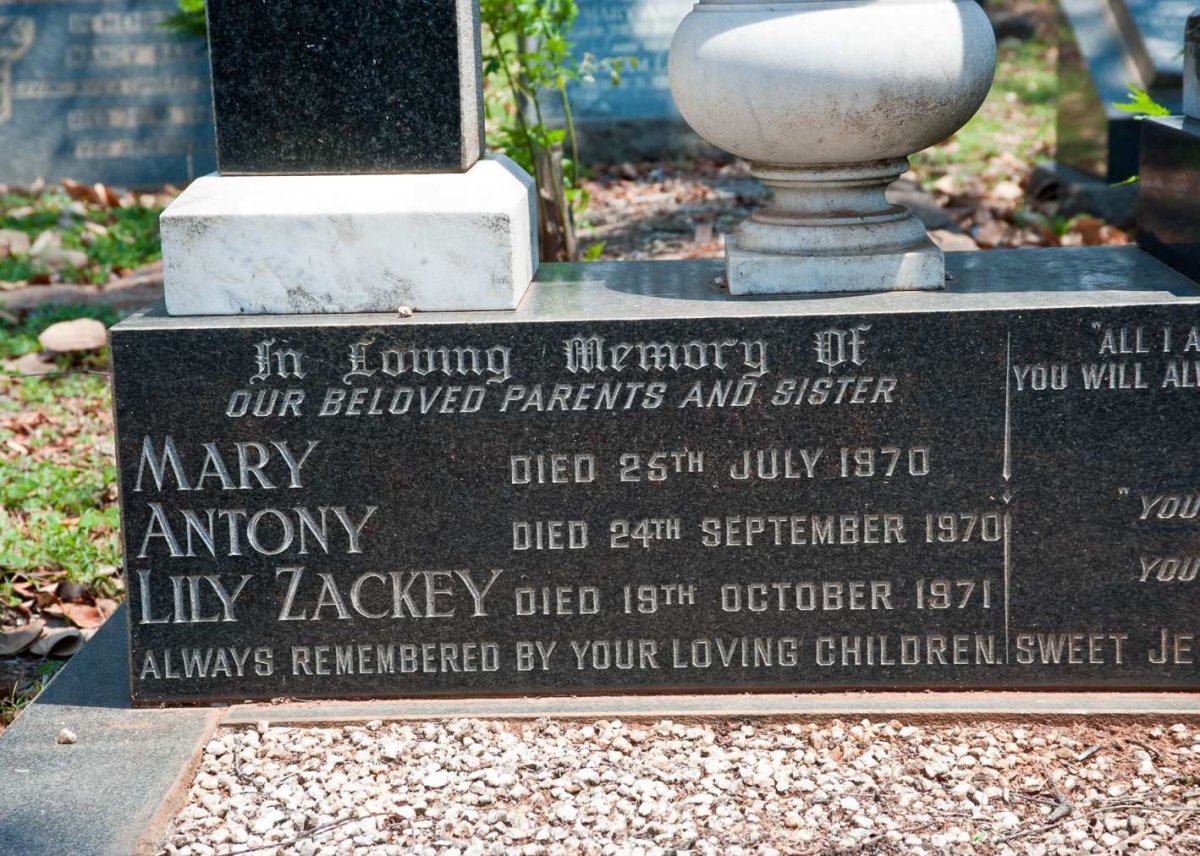 FARAH Antony -1970 &amp; Mary -1970 :: ZACKEY Lily -1971