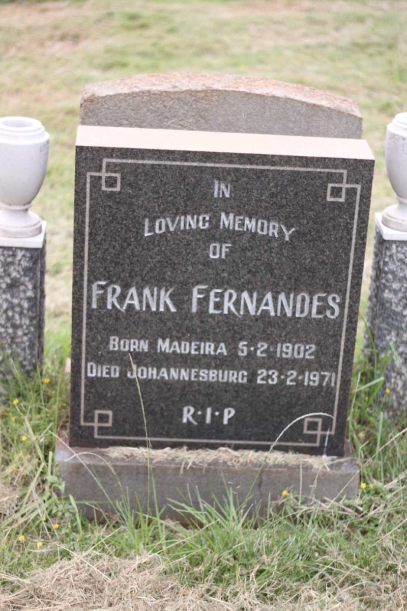 FERNANDES Frank 1902-1971