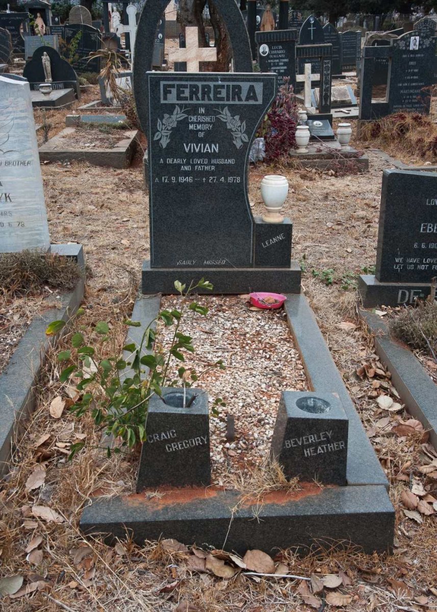 FERREIRA Vivian 1946-1978