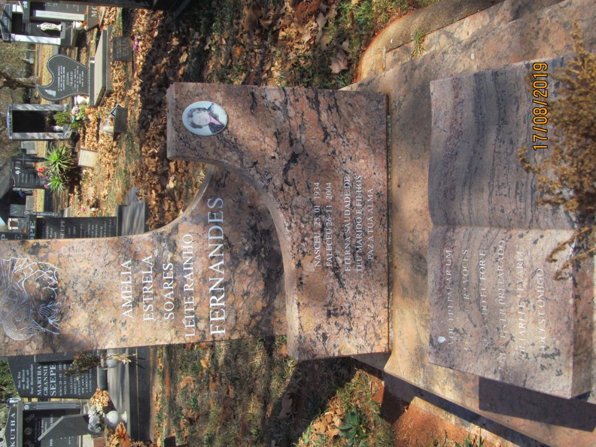 FERNANDES Amelia Estrela Soares Leite Rainho 1934-2004
