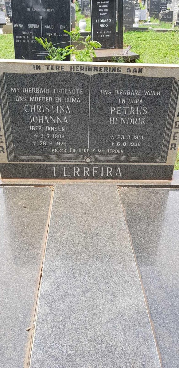 FERREIRA Petrus Hendrik 1901-1992 &amp; Christina Johanna JANSEN 1909-1976
