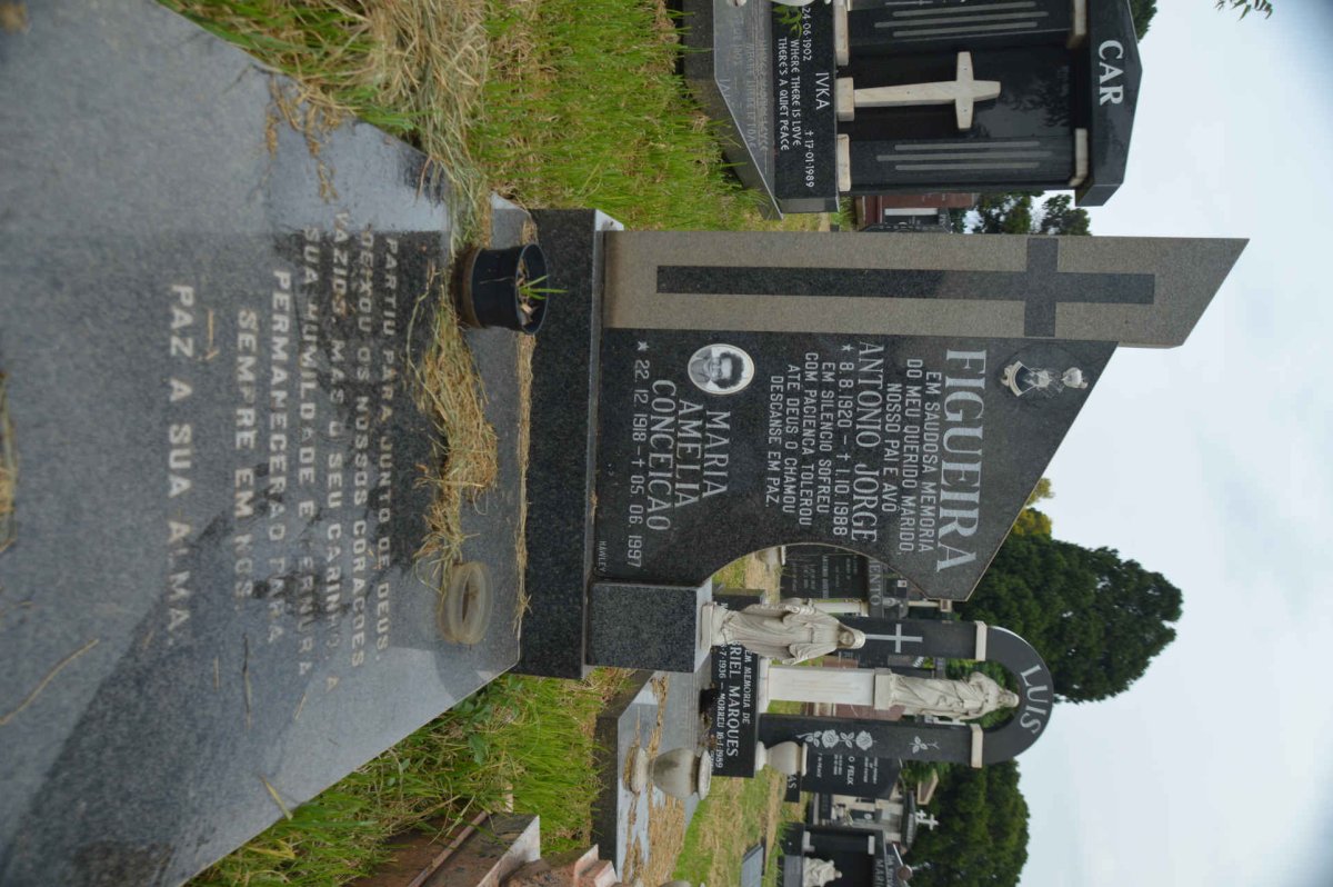 FIGUEIRA Antonio Jorge 1920-1988 &amp; Maria Amelia CONCEICAO 1918-1997
