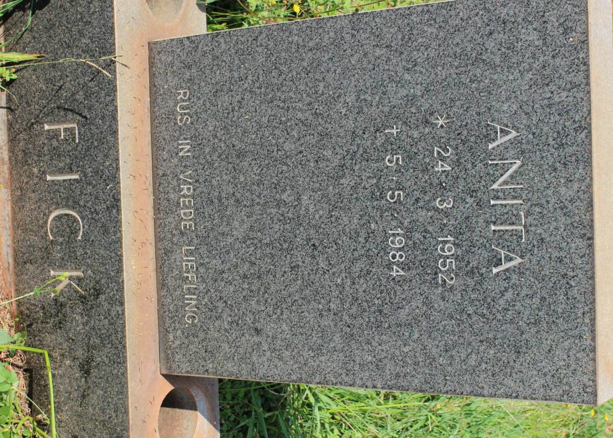 FICK Anita 1952-1984