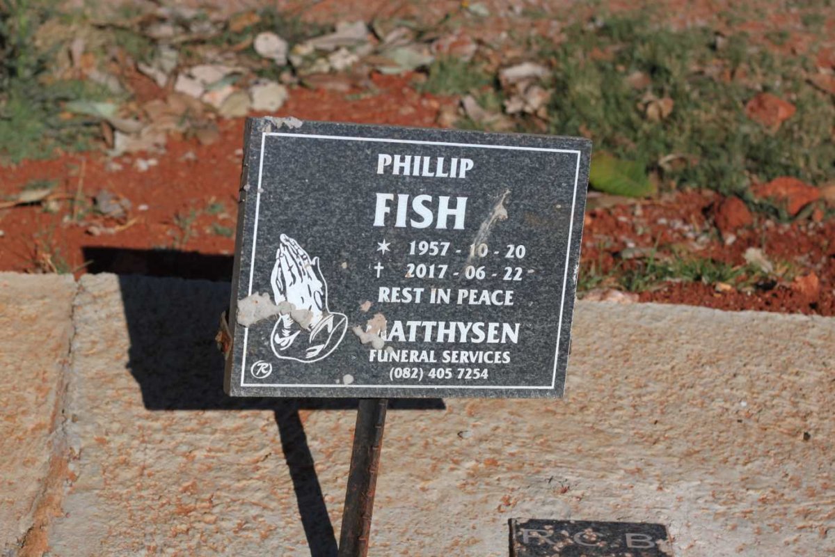 FISH Phillip 1957-2017