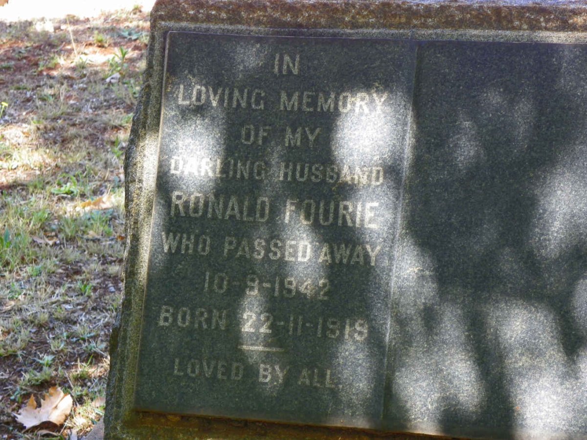 FOURIE Ronald 1919-1942