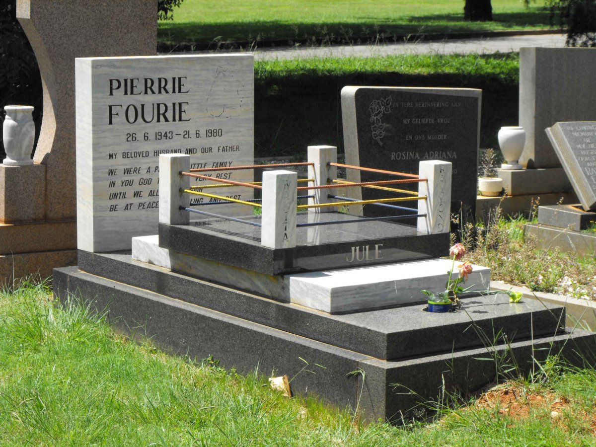 FOURIE Pierrie 1943-1980 _1