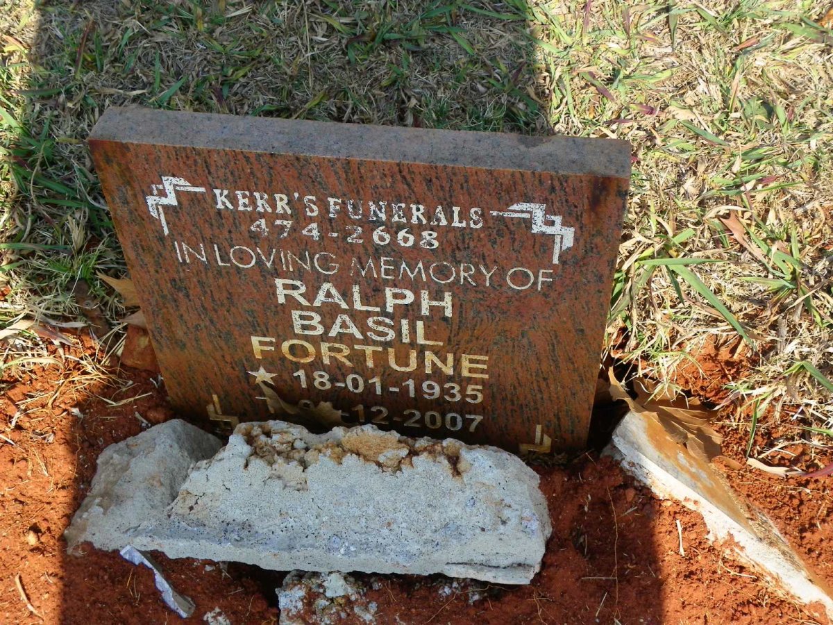 FORTUNE Ralph Basil 1935-2007
