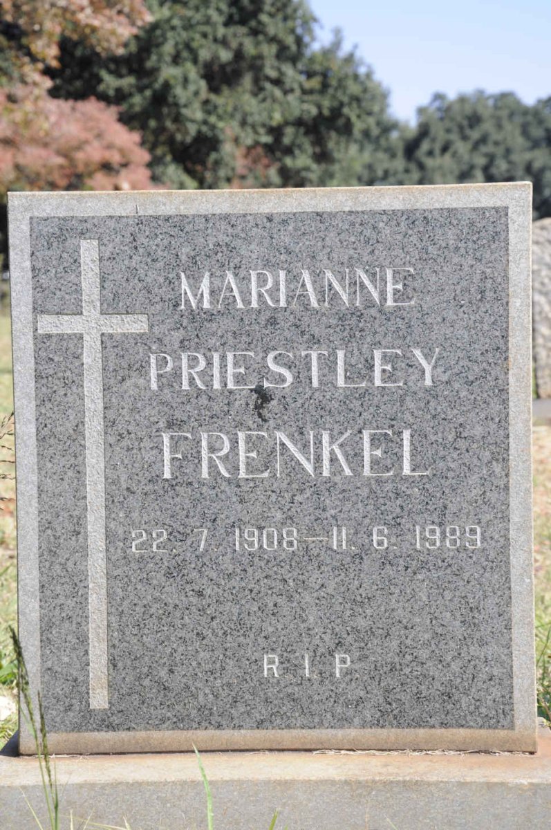 FRENKEL Marianne Priestley 1908-1989