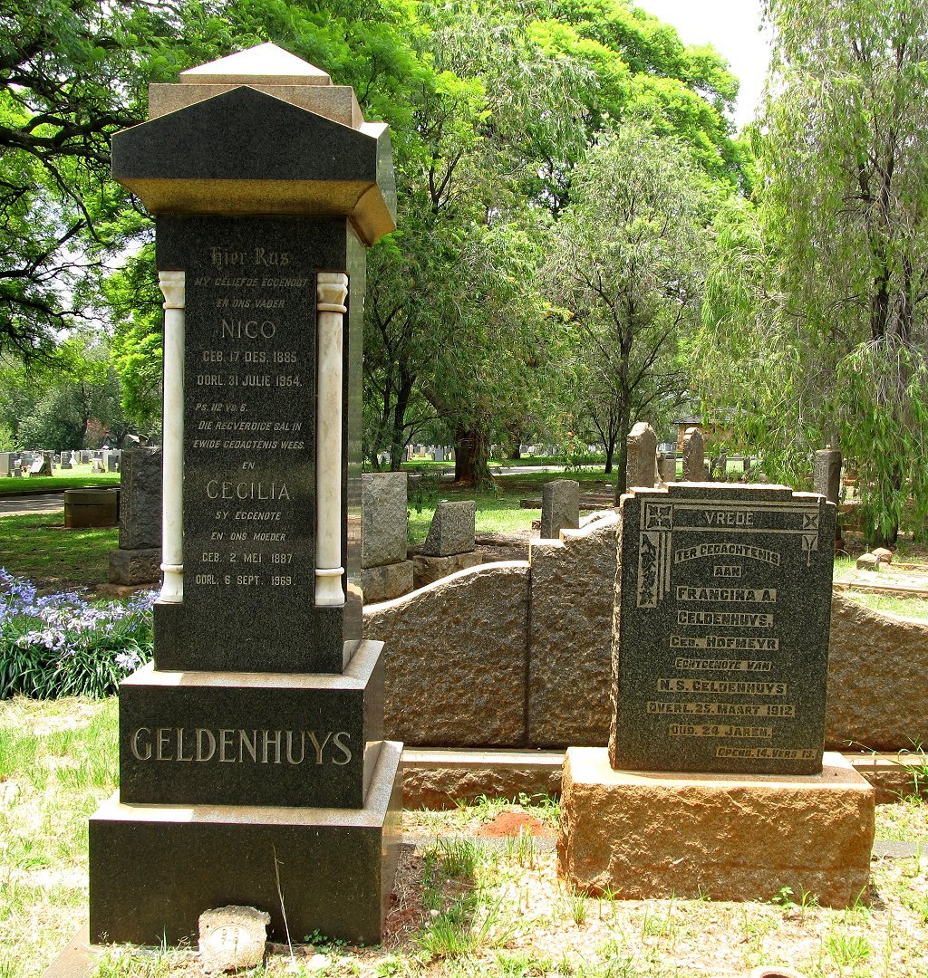 GELDENHUYS Nico 1885-1954 &amp; Cecilia 1887-1969 &amp; Francina A. nee HOFMEYR -1912