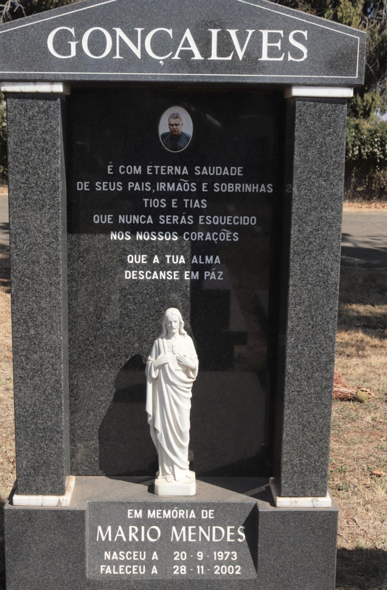 GONCALVES Mario Mendes 1973-2002