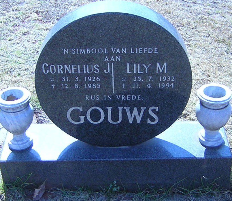GOUWS Cornelius J. 1926-1985 &amp; Lily M. 1932-1994