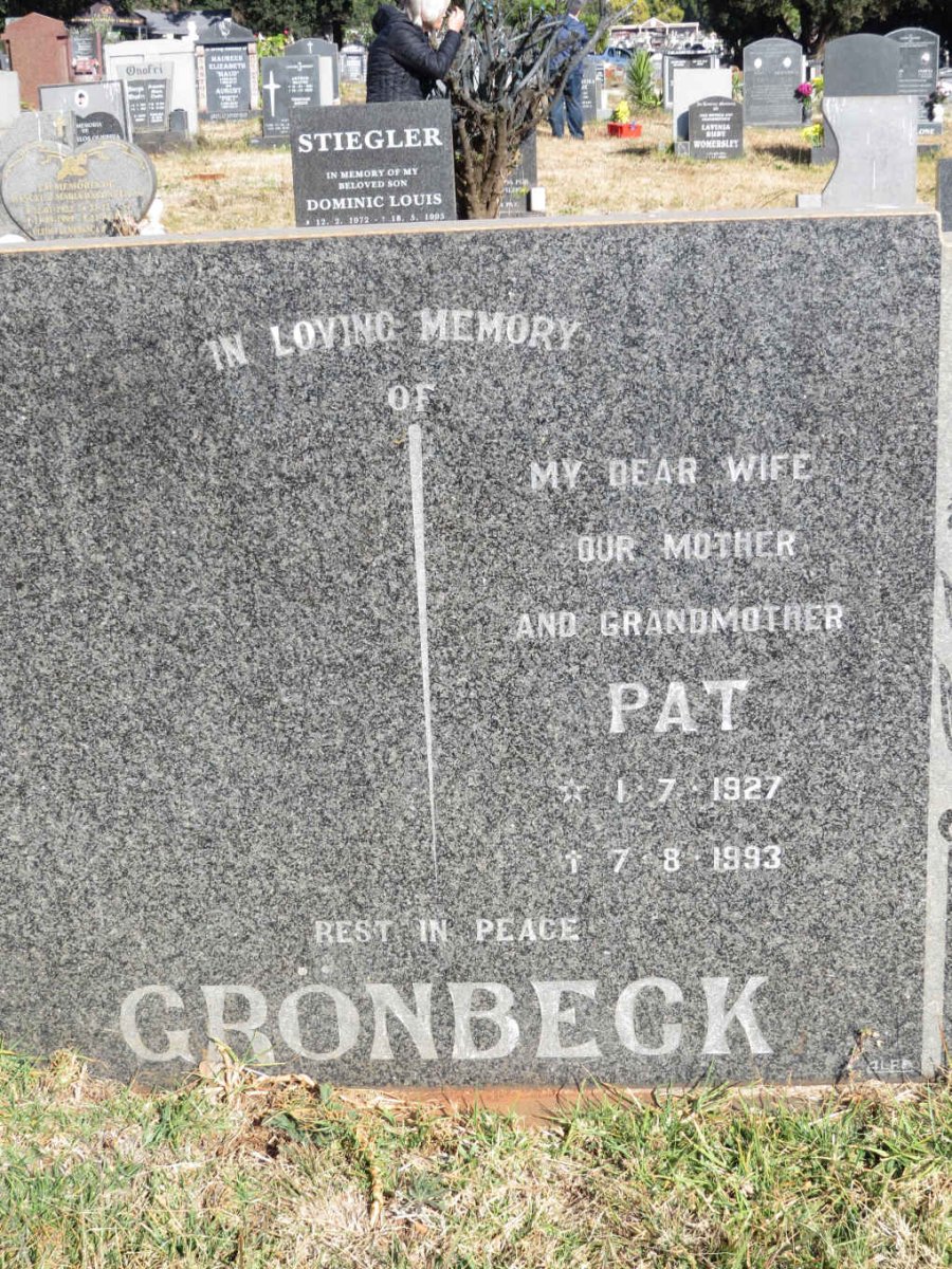 GRÖNBECK Pat 1927-1993