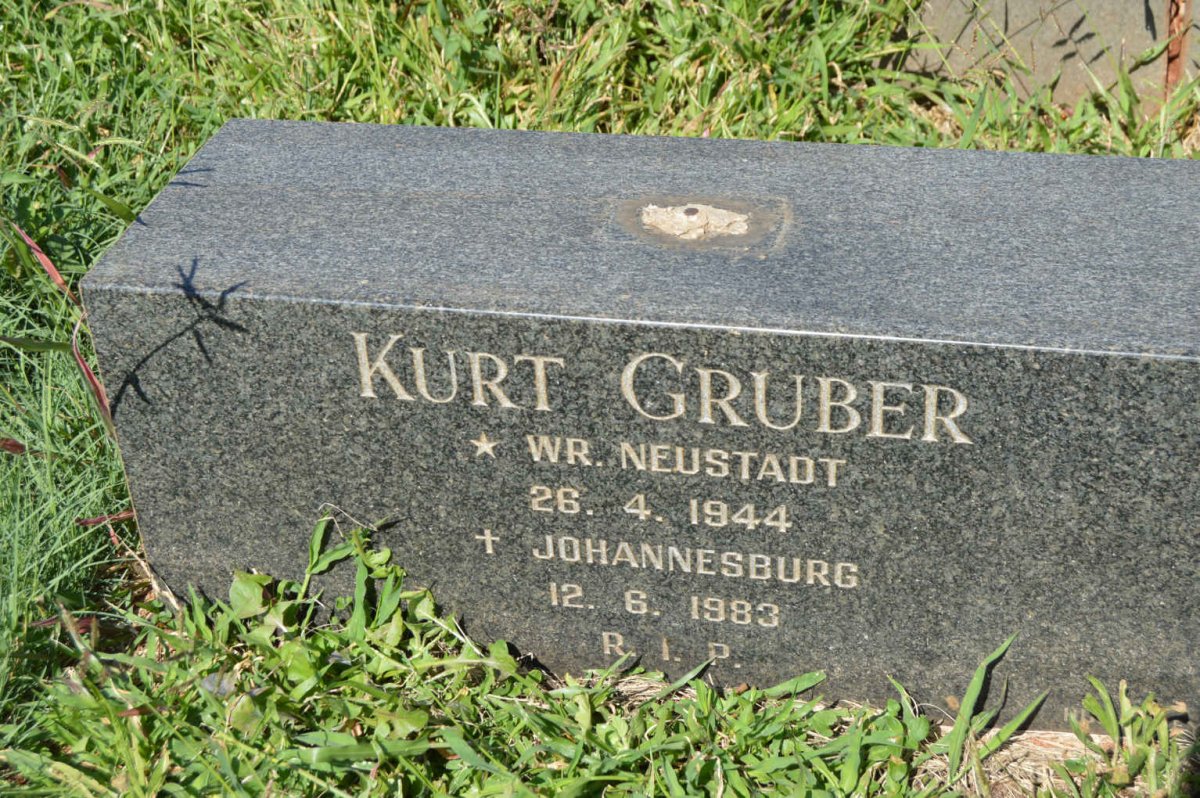 GRUBER Kurt 1944-1983