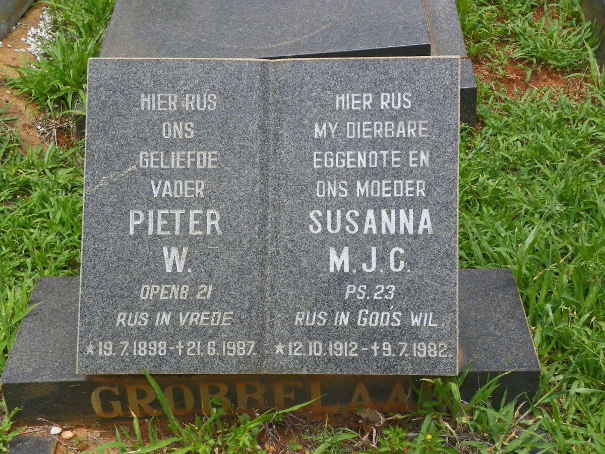 GROBBELAAR Pieter W. 1898-1987 &amp; Susanna M.J.C. 1912-1982