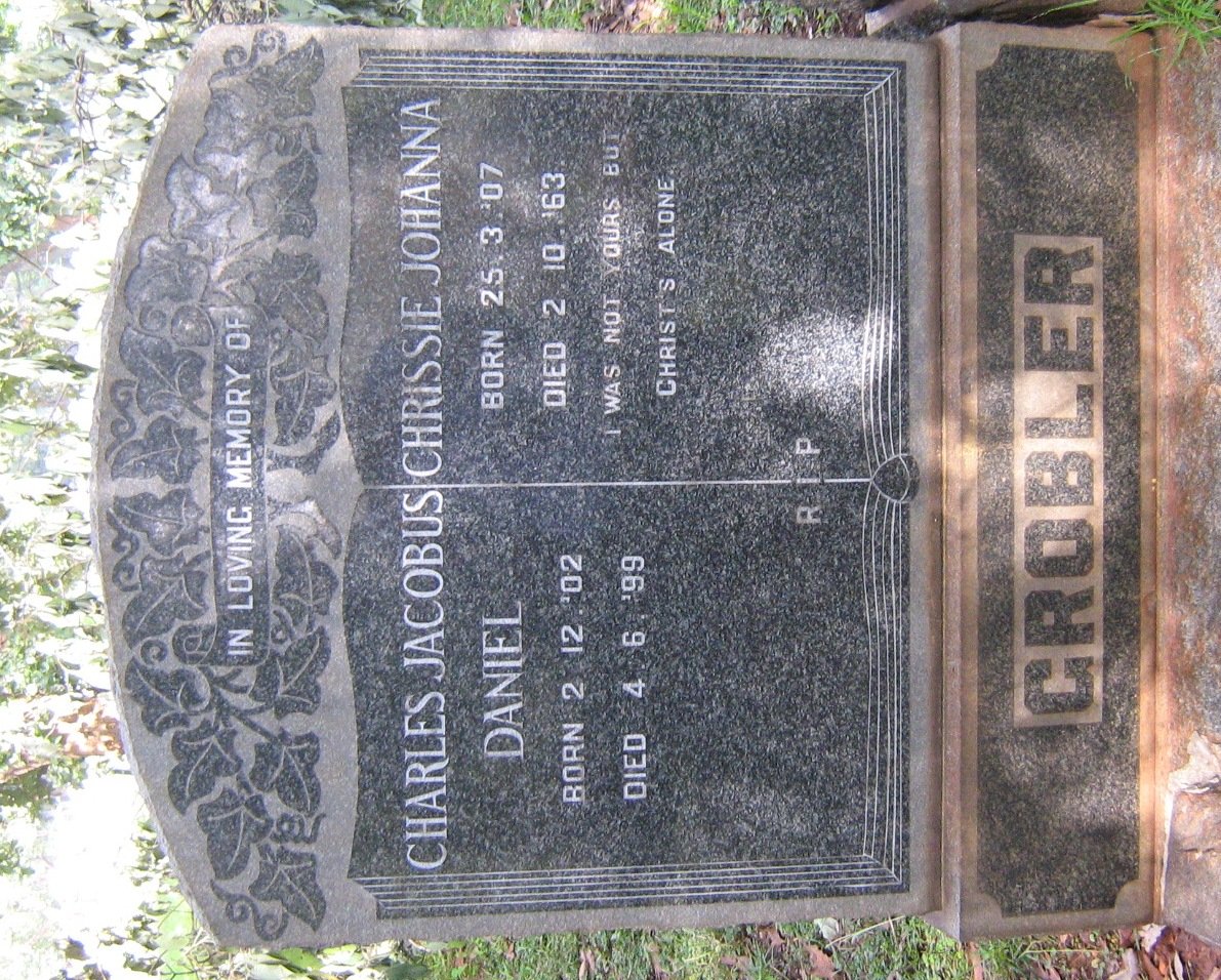 GROBLER Charles Jacobus Daniel 1902-1999 &amp; Chrissie Johanna 1907-1963