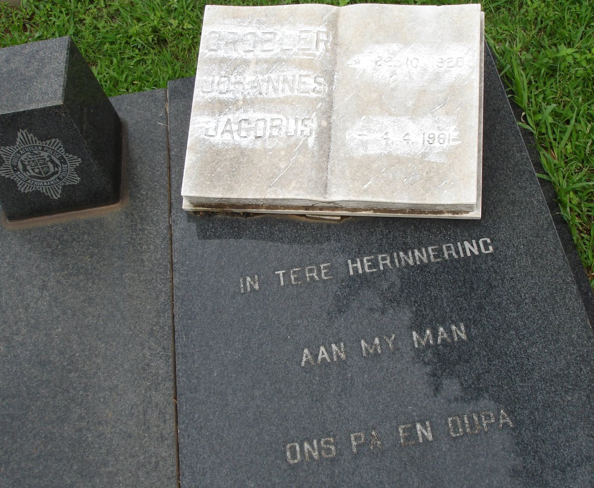 GROBLER Johannes Jacobus -1961 &amp; Susara Aletta KOEKEMOER 1928-